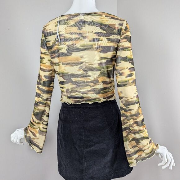 Twik Sheer Mesh Tie Front Long Sleeve Camo Crop Top Size Medium - Picture 11 of 11